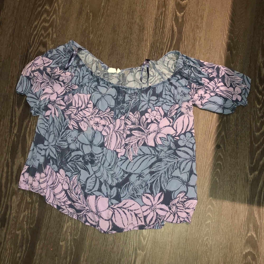 Gap off shoulder flowy top
